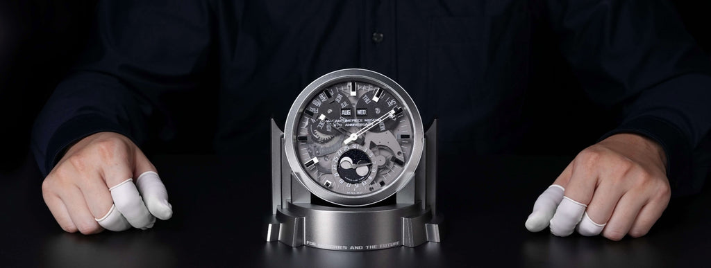 Unique piece 丨KUBERNET Secular Perpetual Calendar Desk Clock
